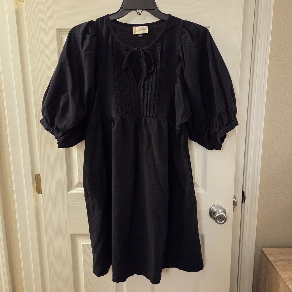 Universal Thread Black Puff Sleeve Smock Dress